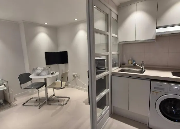 Bed and breakfast 1-minute Walk From Ktx Station, Ultra-close To The Station, Cozy Accommodation, Luggage Storage, Haeon Ciudad Metropolitana de Busan